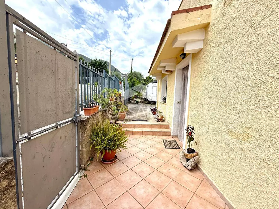 Immagine 17 di Villa in vendita  in Via Marmolada a Carini