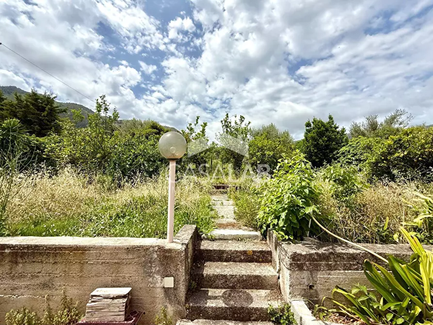 Immagine 22 di Villa in vendita  in Via Marmolada a Carini