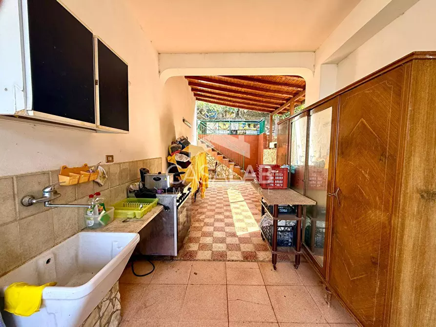 Immagine 10 di Villa in vendita  in Via Egitto 59 a Carini