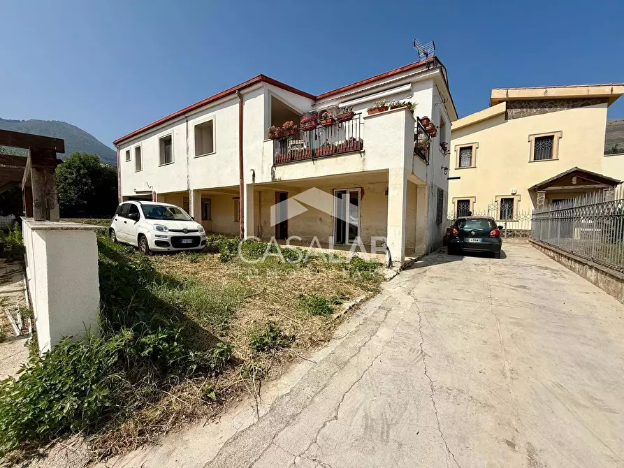 Immagine 1 di Villa in vendita  in Via Angelo Morello 30 a Carini