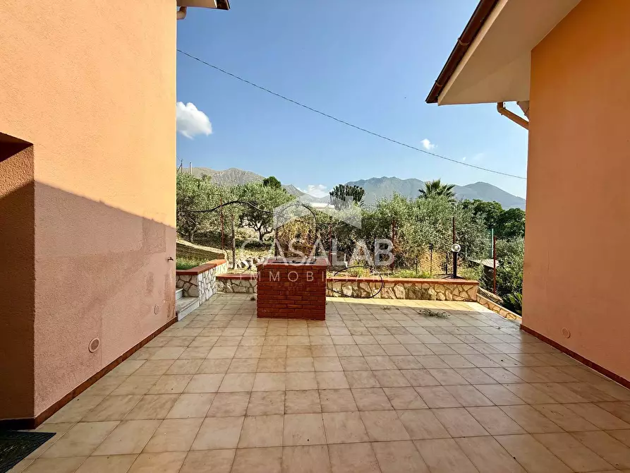 Immagine 22 di Villa in vendita  in Via Sotto Colubrino a Carini