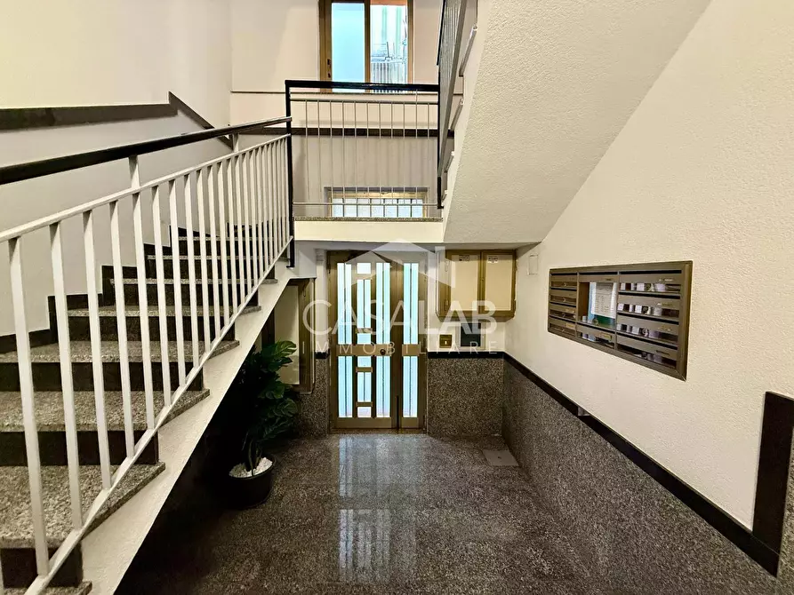 Immagine 18 di Appartamento in vendita  in Via Giuseppe Samona' a Palermo