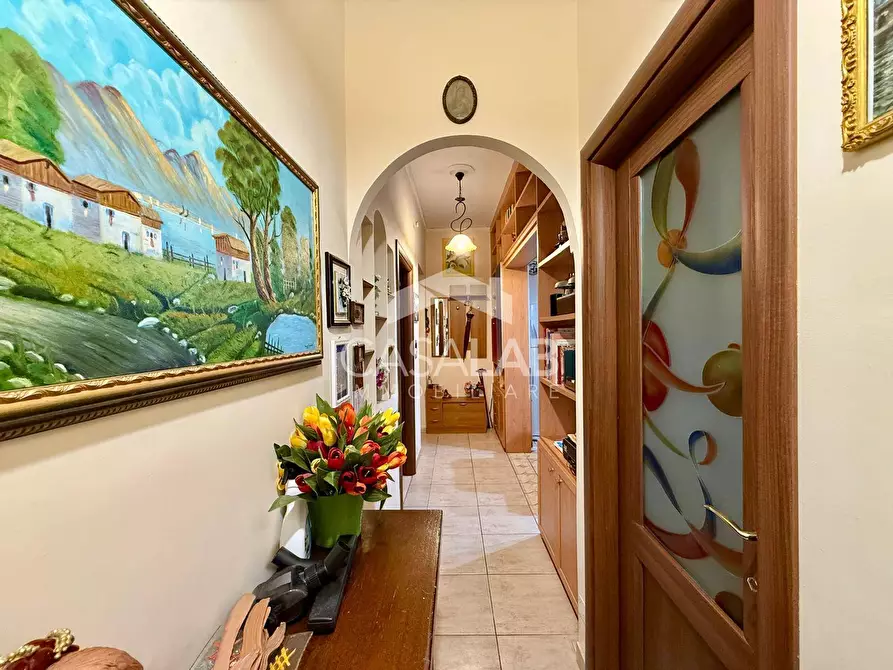 Immagine 2 di Appartamento in vendita  in Via Giuseppe Samona' a Palermo