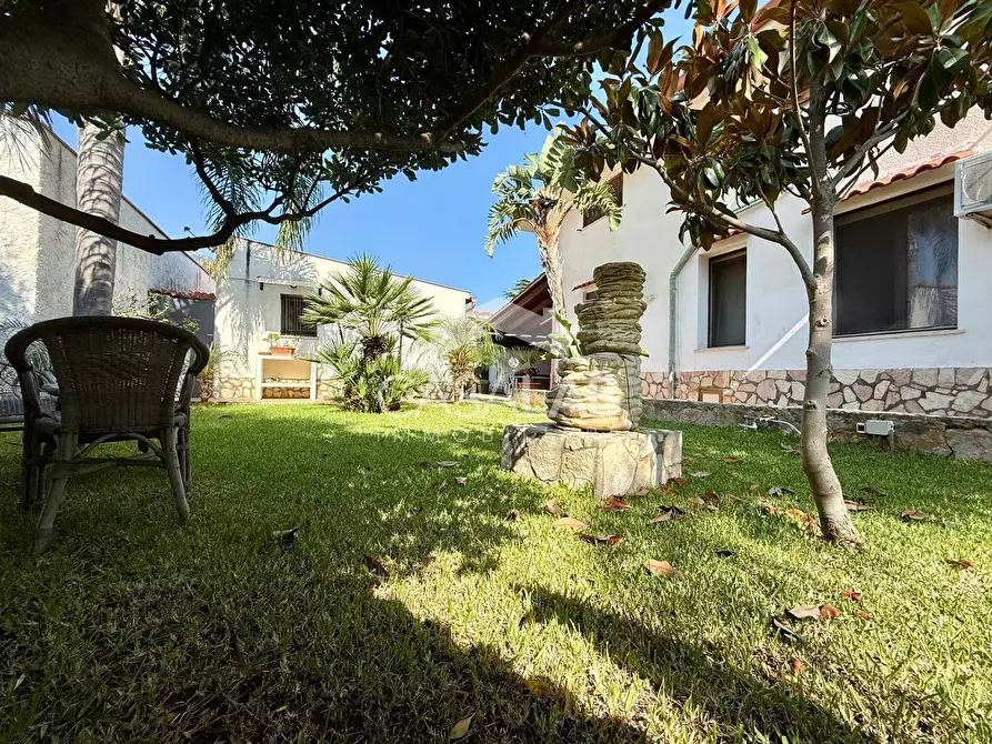 Immagine 28 di Villa in vendita  in Via Fondo Crocco 43 a Carini