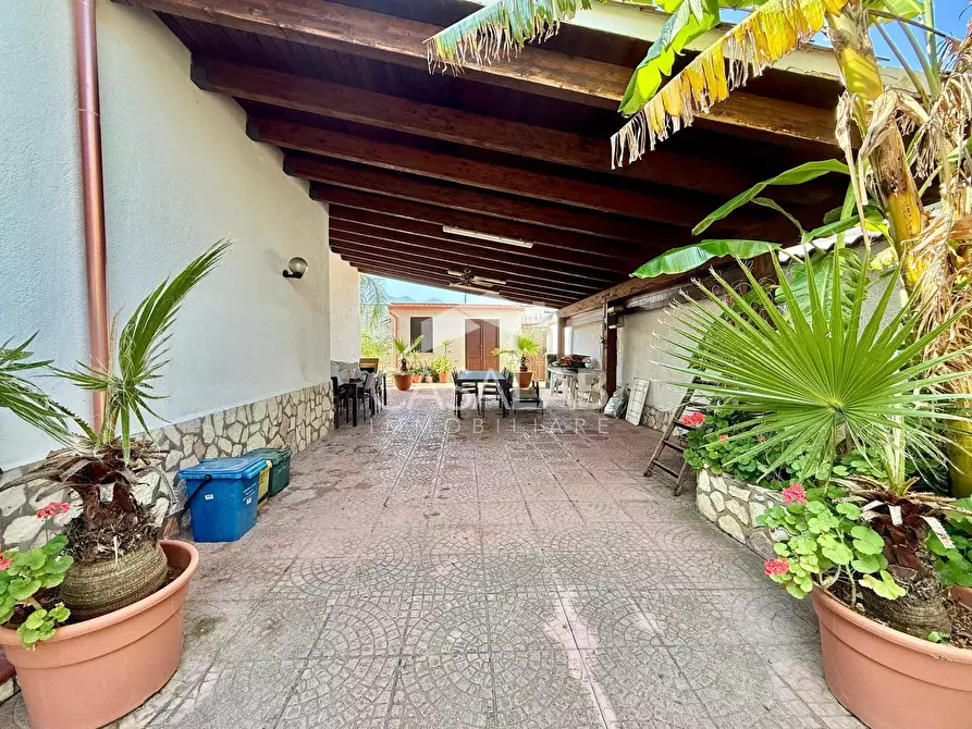 Immagine 29 di Villa in vendita  in Via Fondo Crocco 43 a Carini