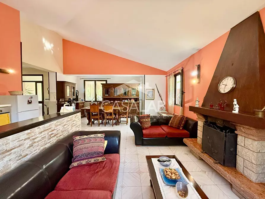 Immagine 6 di Villa in vendita  in Via Fondo Crocco 43 a Carini