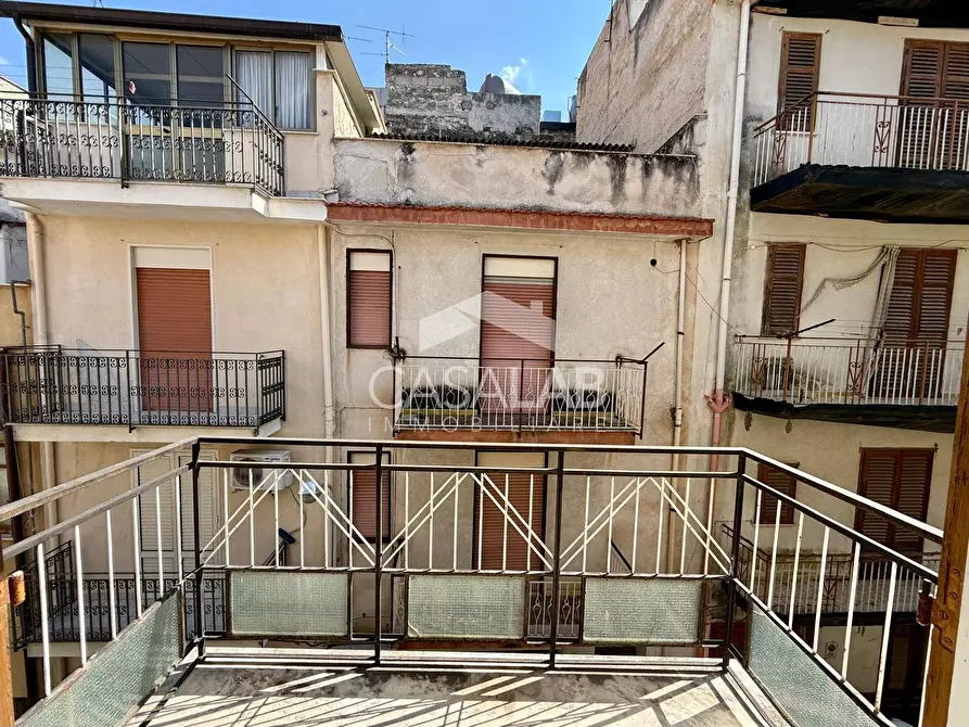 Immagine 19 di Appartamento in vendita  in Via Villa 43-45 a Carini