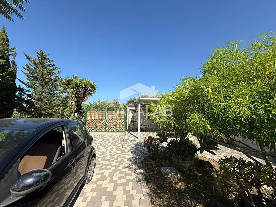 Immagine 2 di Terreno agricolo in vendita  in Via Brindisi 47 a Carini