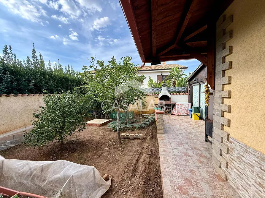 Immagine 27 di Villa in vendita  in Via Seppia 7 a Carini