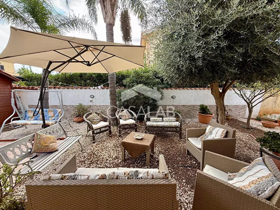 Immagine 30 di Villa in vendita  in Via Seppia 7 a Carini