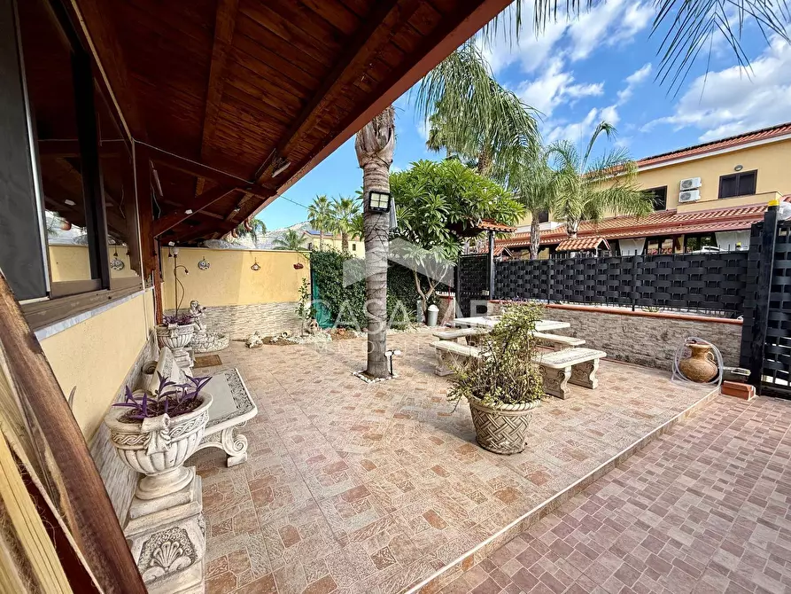 Immagine 3 di Villa in vendita  in Via Seppia 7 a Carini