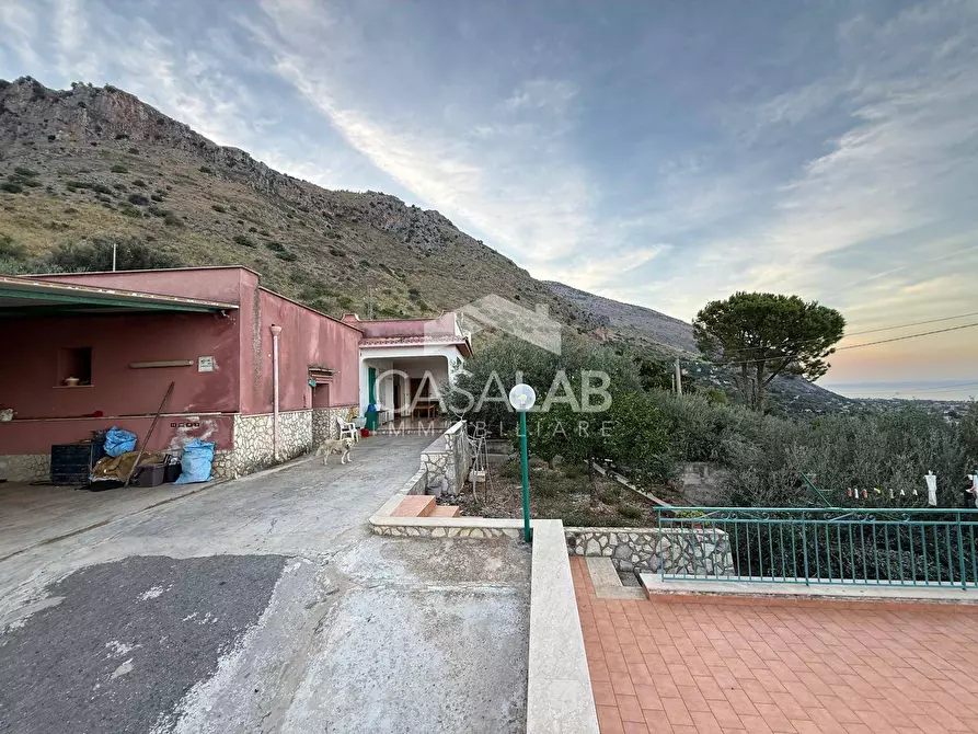 Immagine 18 di Villa in vendita  in Via Egitto 59 a Carini