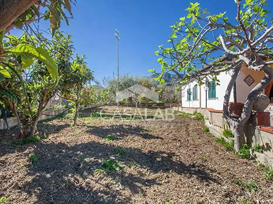 Immagine 19 di Villa in vendita  in contrada salina a Trabia