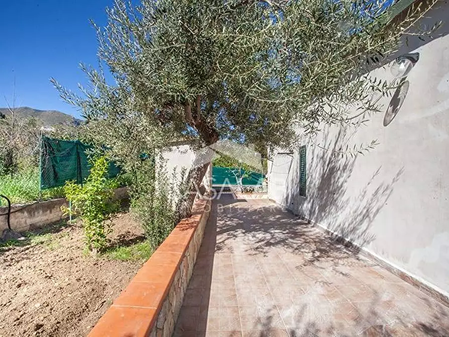 Immagine 18 di Villa in vendita  in contrada salina a Trabia