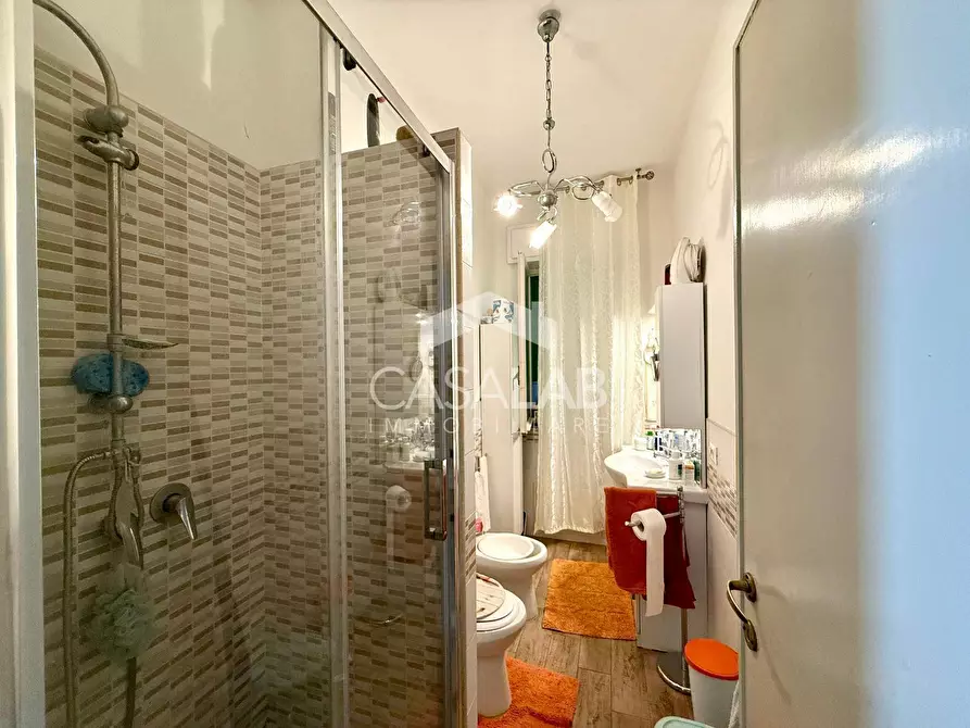 Immagine 10 di Appartamento in vendita  in Piazza Benvenuto Cellini 14 a Palermo