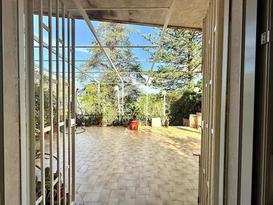 Immagine 5 di Villa in vendita  in Via Cangialosi 180 a Carini