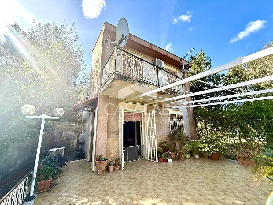 Immagine 1 di Villa in vendita  in Via Cangialosi 180 a Carini