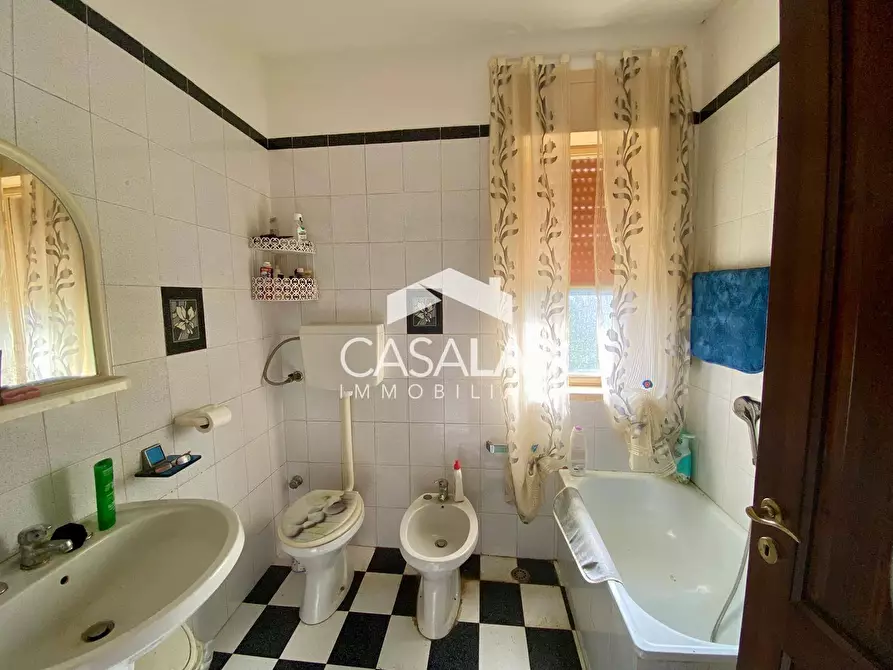 Immagine 19 di Villa in vendita  in via lampedusa 89 a Carini