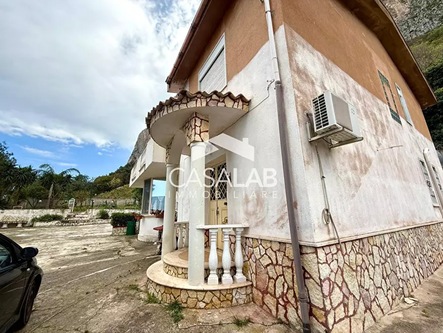 Immagine 3 di Villa in vendita  in via don luigi sturzo 193 a Carini