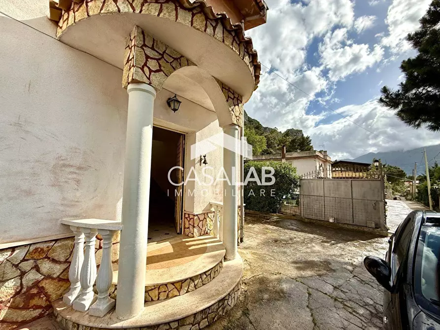 Immagine 4 di Villa in vendita  in via don luigi sturzo 193 a Carini