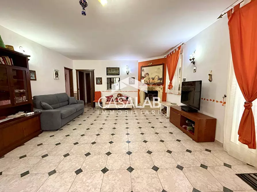 Immagine 9 di Villa in vendita  in via don luigi sturzo 193 a Carini