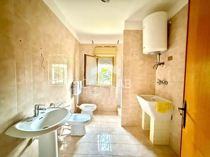 Immagine 12 di Villa in affitto  in via romania 24 a Carini