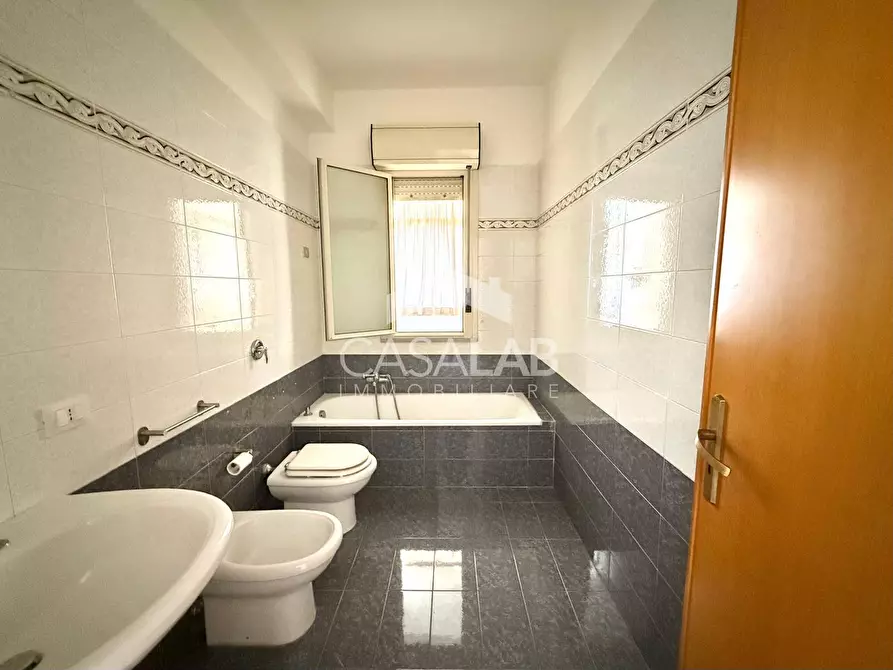 Immagine 18 di Appartamento in vendita  in Via Tommaso Natale 94 a Palermo