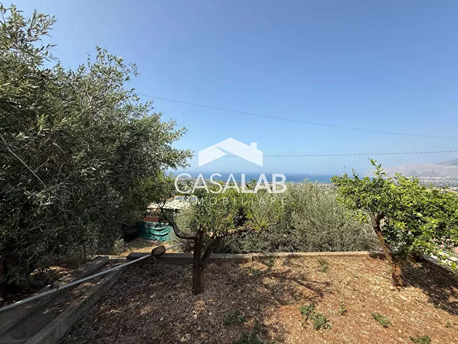 Immagine 16 di Villa in vendita  in via egitto 59 a Carini