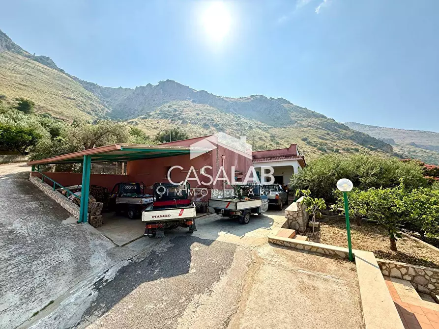 Immagine 19 di Villa in vendita  in via egitto 59 a Carini