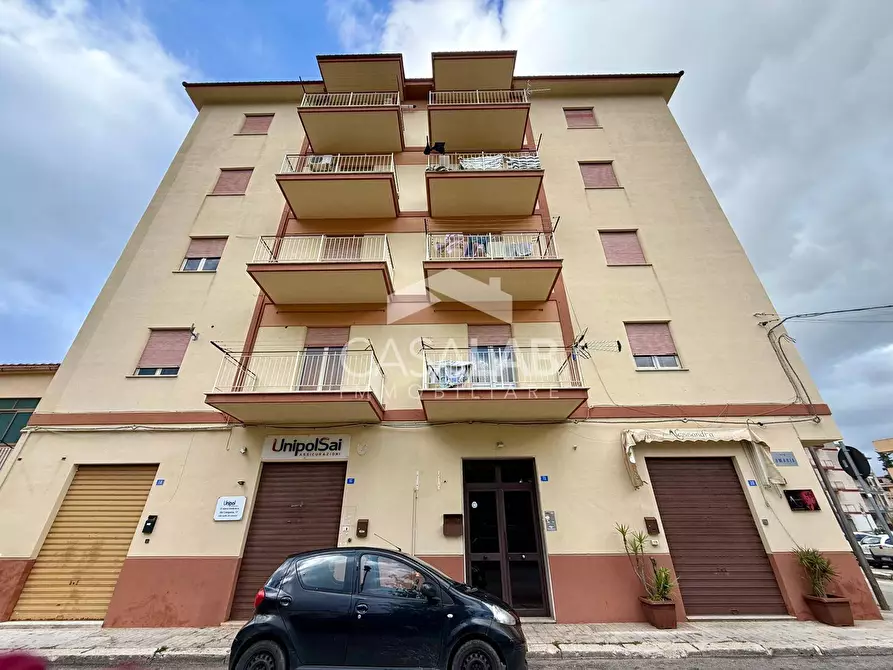 Immagine 1 di Appartamento in vendita  in via umbria 18 a Carini