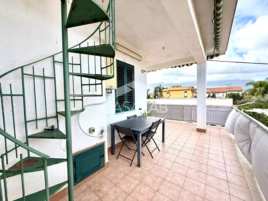 Immagine 25 di Appartamento in vendita  in Via Magellano snc a Carini