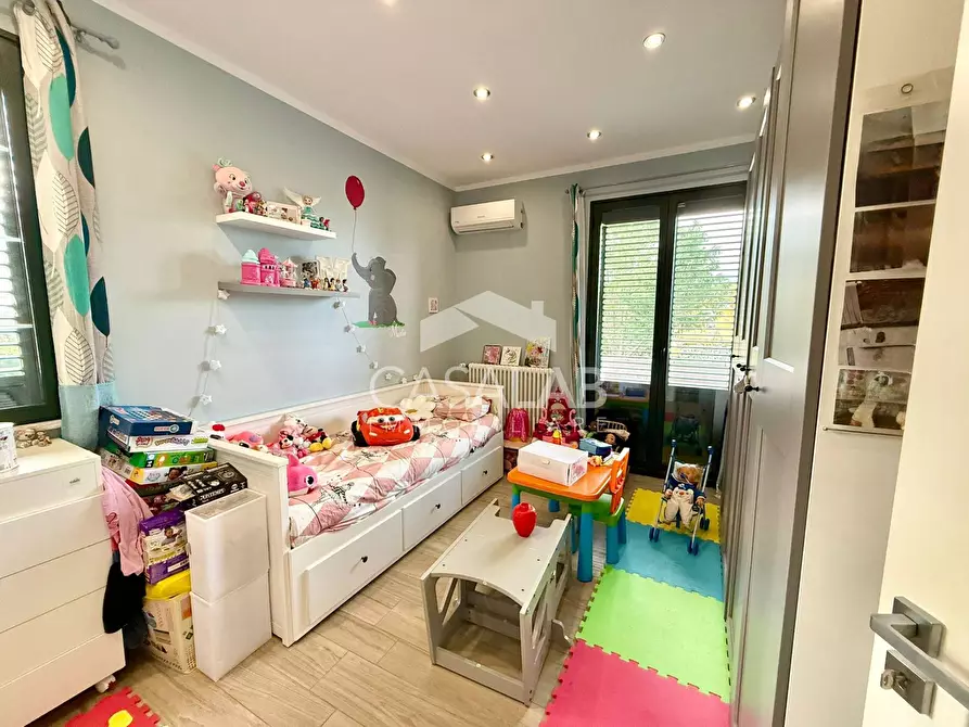 Immagine 13 di Appartamento in vendita  in Via Magellano snc a Carini