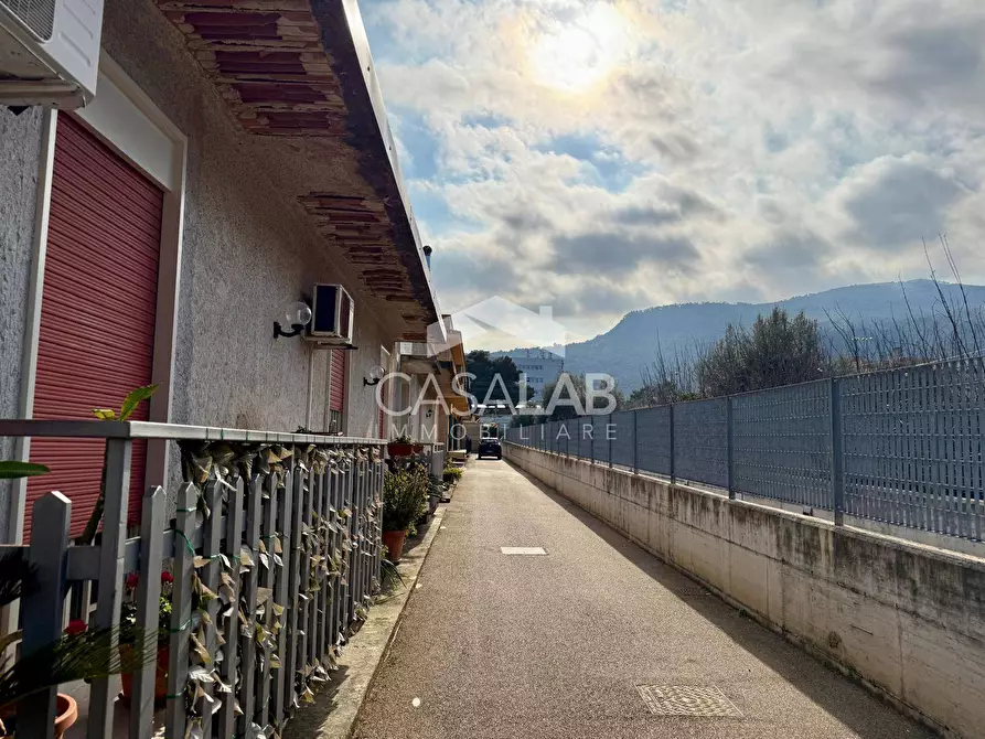 Immagine 15 di Appartamento in vendita  in Via Domenico Lo Faso 7 a Palermo