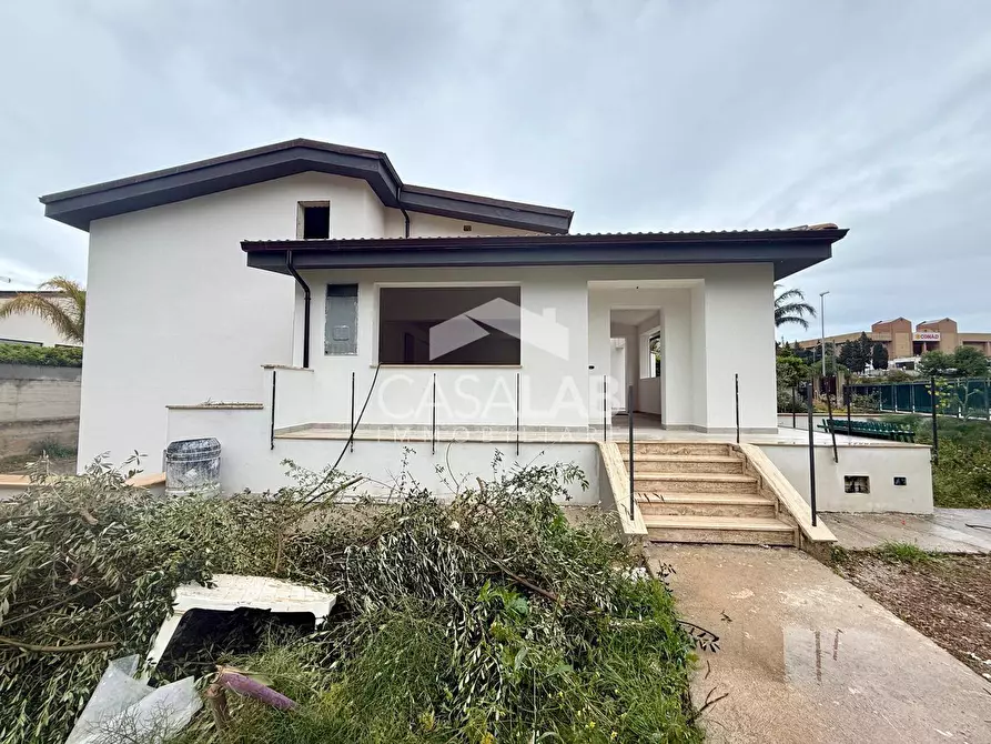 Immagine 1 di Villa in affitto  in via Liegi snc a Carini