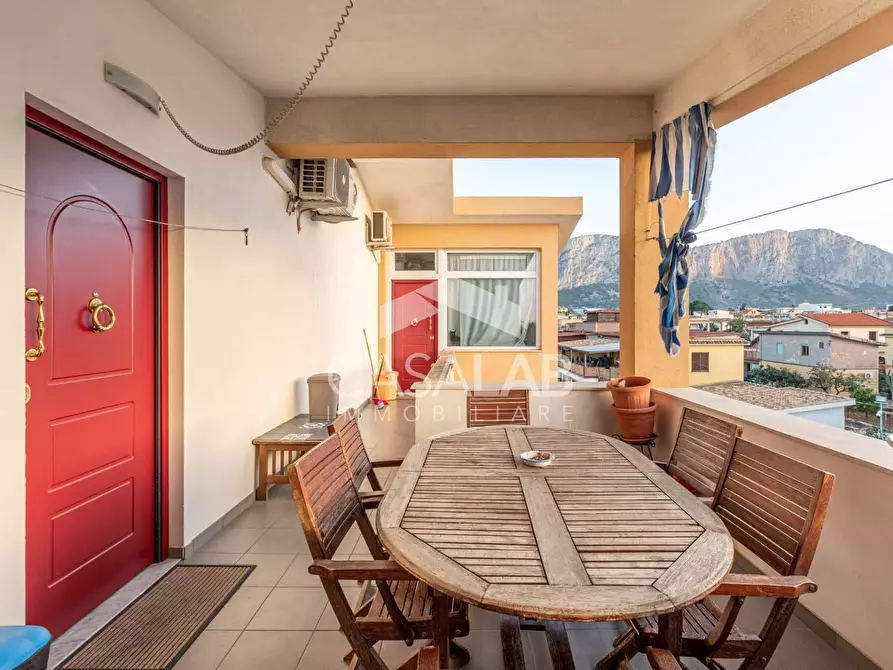 Immagine 2 di Appartamento in vendita  in via Cinghiale 6 a Carini