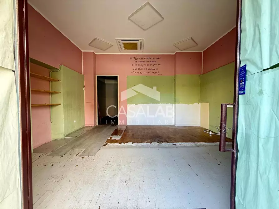 Immagine 6 di Attività commerciale in affitto  in Via Domenico Sommariva Snc a Capaci
