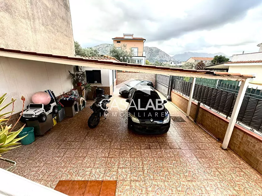 Immagine 26 di Appartamento in vendita  in via Magellano snc a Carini