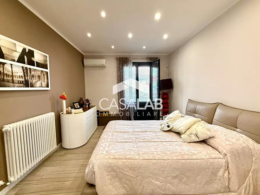 Immagine 10 di Appartamento in vendita  in via Magellano snc a Carini