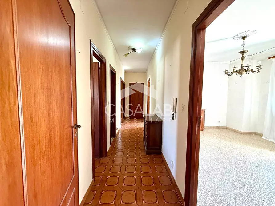 Immagine 3 di Appartamento in vendita  in Via Gino Zappa 46 a Palermo
