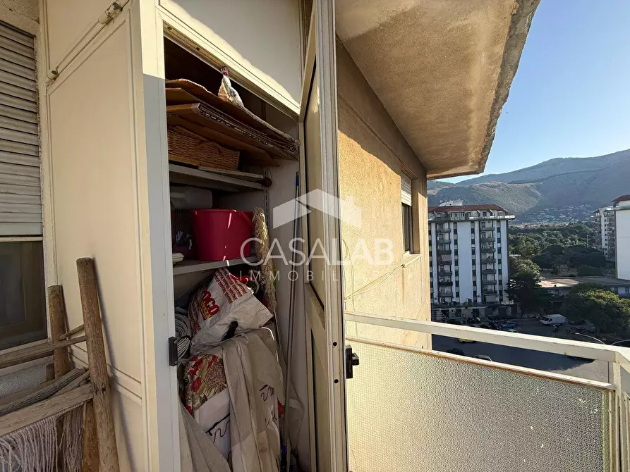 Immagine 11 di Appartamento in vendita  in Via Gino Zappa 46 a Palermo