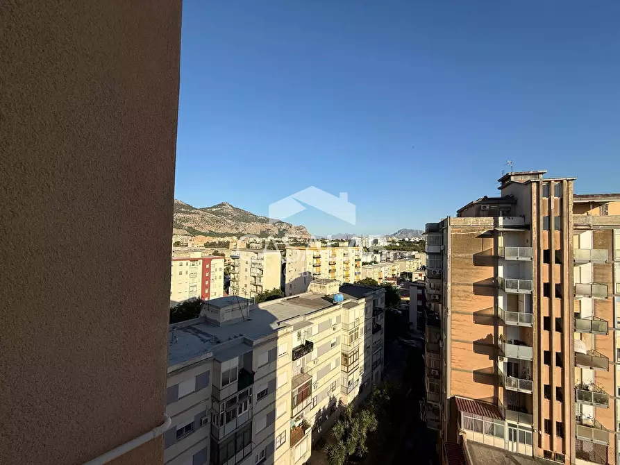 Immagine 17 di Appartamento in vendita  in Via Gino Zappa 46 a Palermo