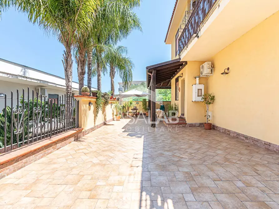 Immagine 3 di Villa in vendita  in Via Val Di Mazzara 10 a Carini