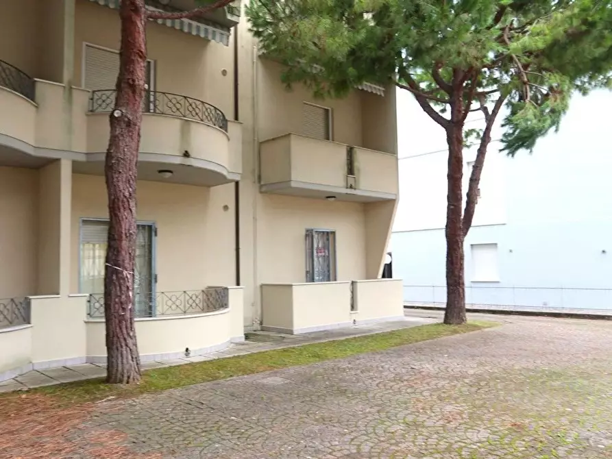 Immagine 2 di Appartamento in vendita  in Abruzzi 110 a Cervia
