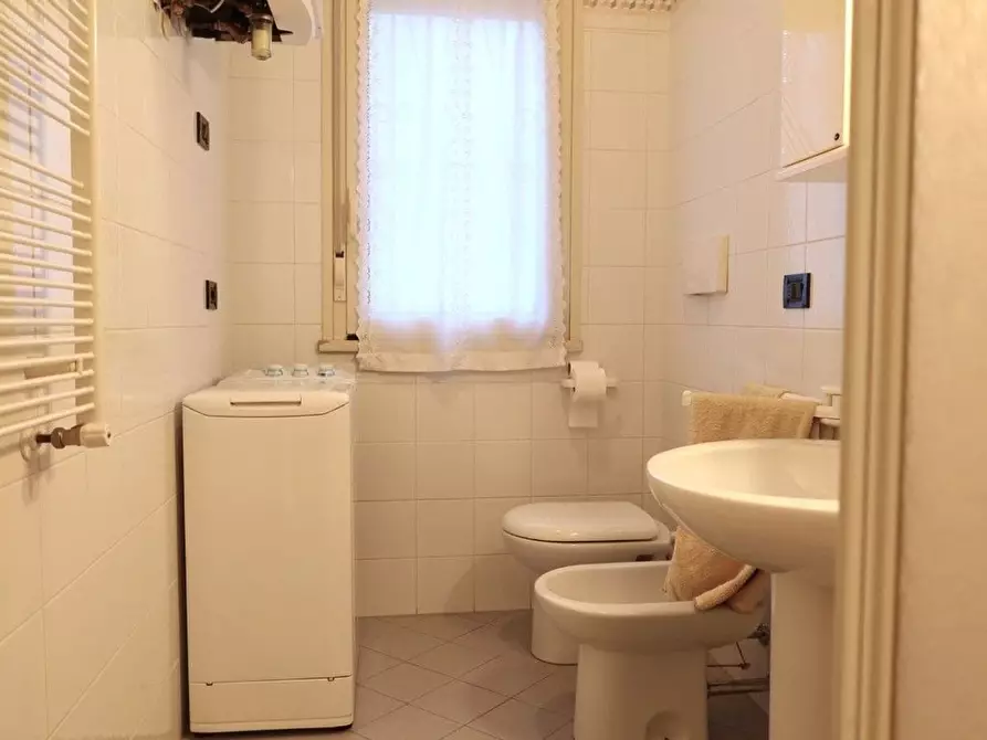 Immagine 15 di Appartamento in vendita  in Abruzzi 110 a Cervia