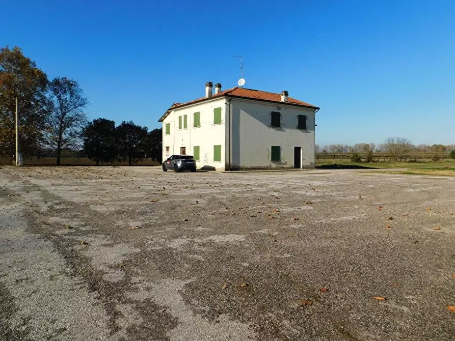 Immagine 7 di Rustico / casale in vendita  in Reale Voltana 222 a Alfonsine