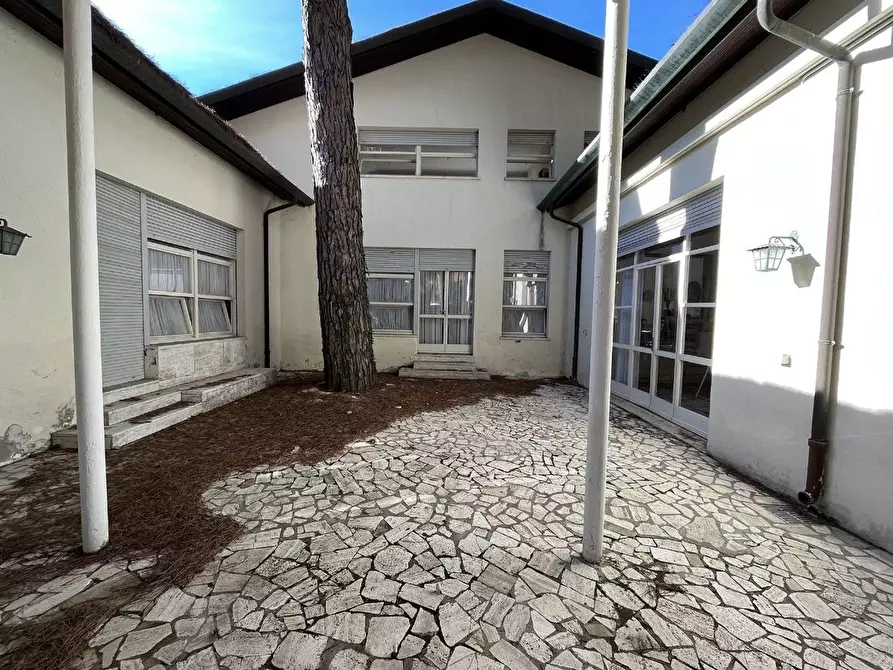 Immagine 15 di Casa indipendente in vendita  in X Traversa a Cervia