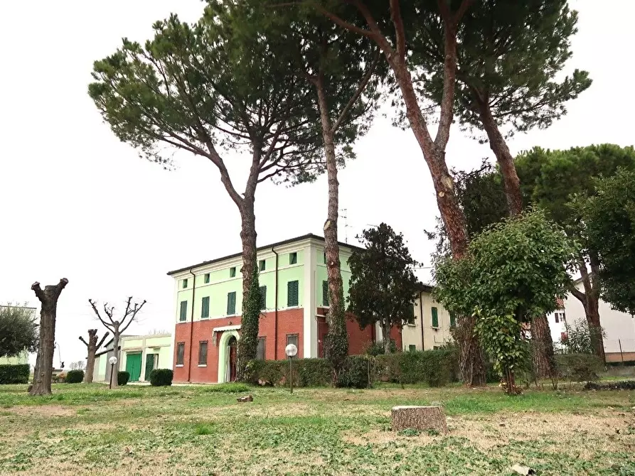 Immagine 1 di Casa semindipendente in vendita  in Domenico Turci a Cervia