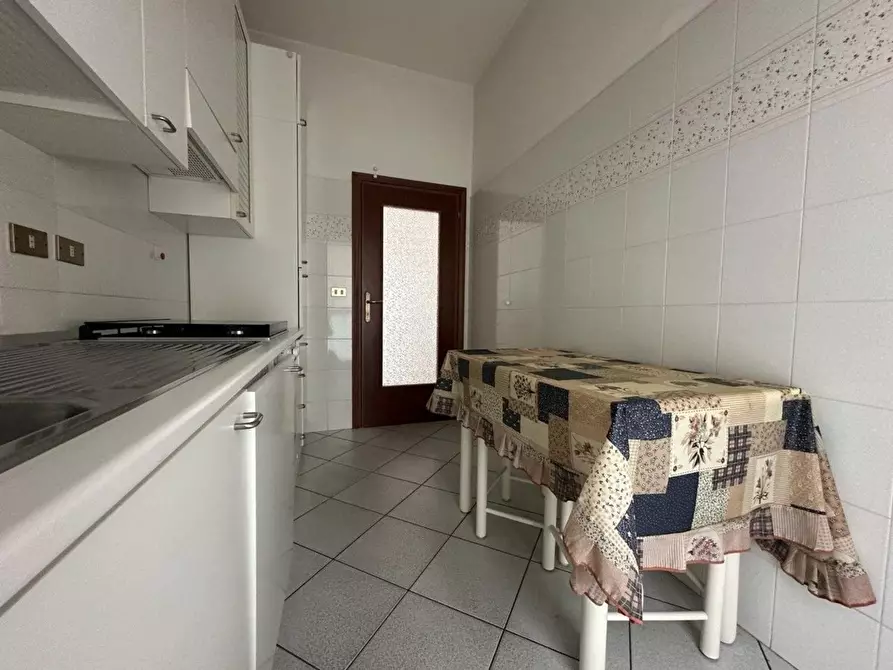 Immagine 12 di Appartamento in vendita  in Enrico Toti 7 a Cervia