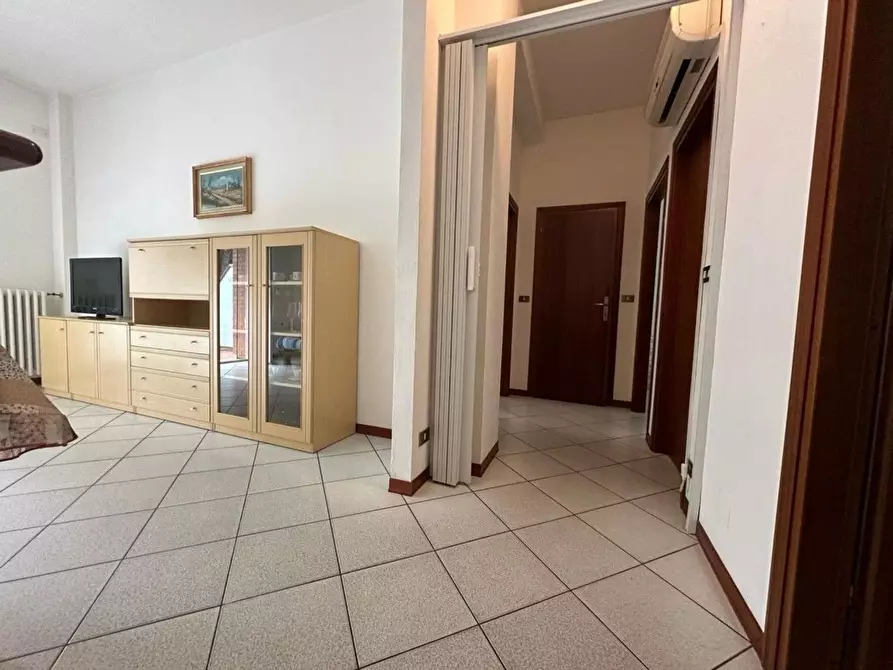 Immagine 15 di Appartamento in vendita  in Enrico Toti 7 a Cervia