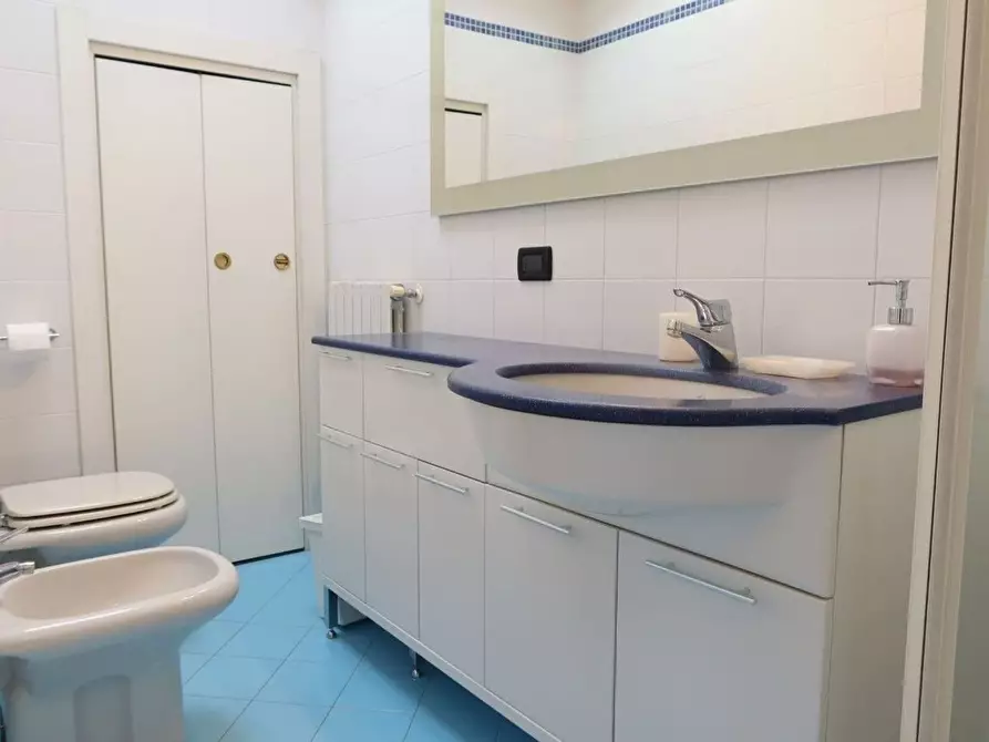 Immagine 27 di Appartamento in vendita  in Italia a Cervia